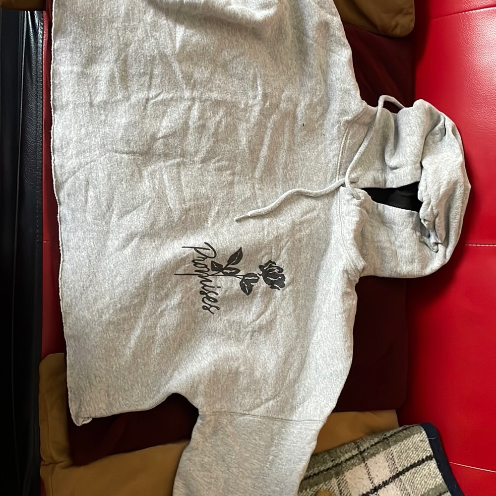 Cropped hoodie